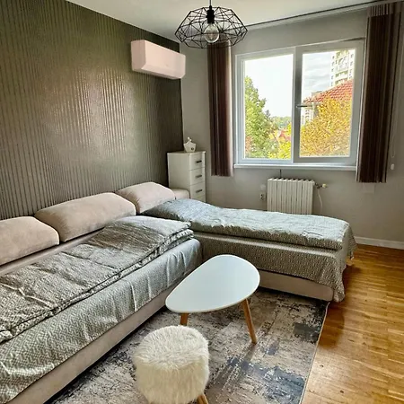 прайм, централен Apartment